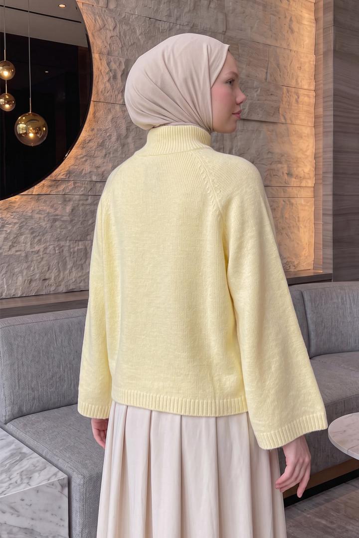 Dik Yaka Oversize Kazak T2607 - SARI | Salih Çelebi 