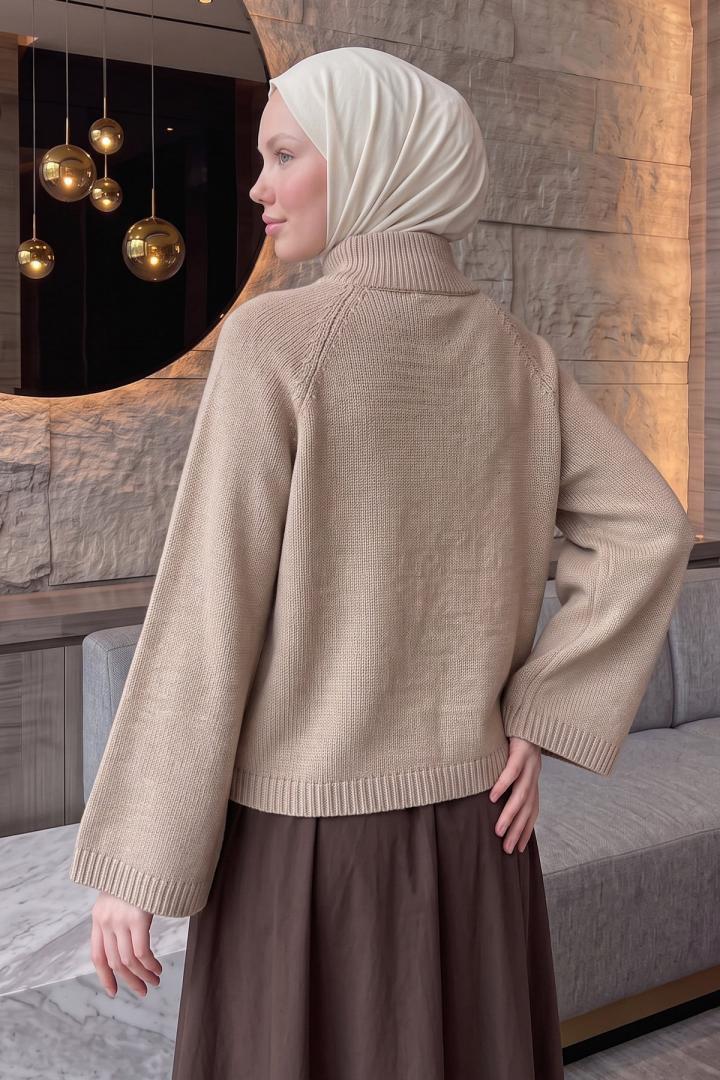 Dik Yaka Oversize Kazak T2607 - VİZON | Salih Çelebi 